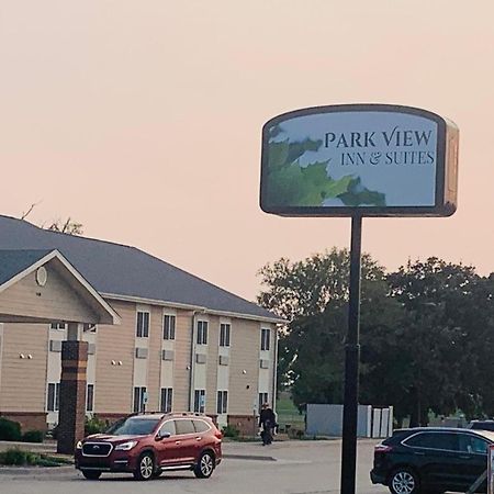 Park View Inn & Suites Hoisington Near Great Bend Luaran gambar