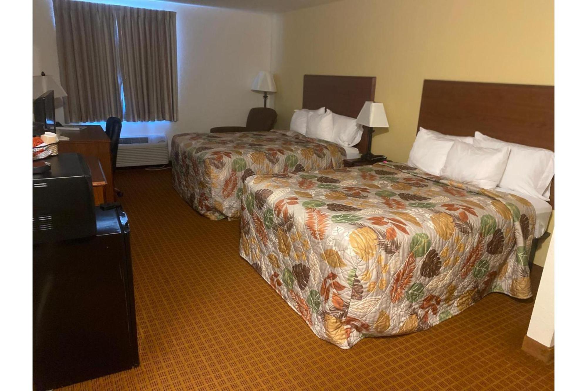 Park View Inn & Suites Hoisington Near Great Bend Luaran gambar