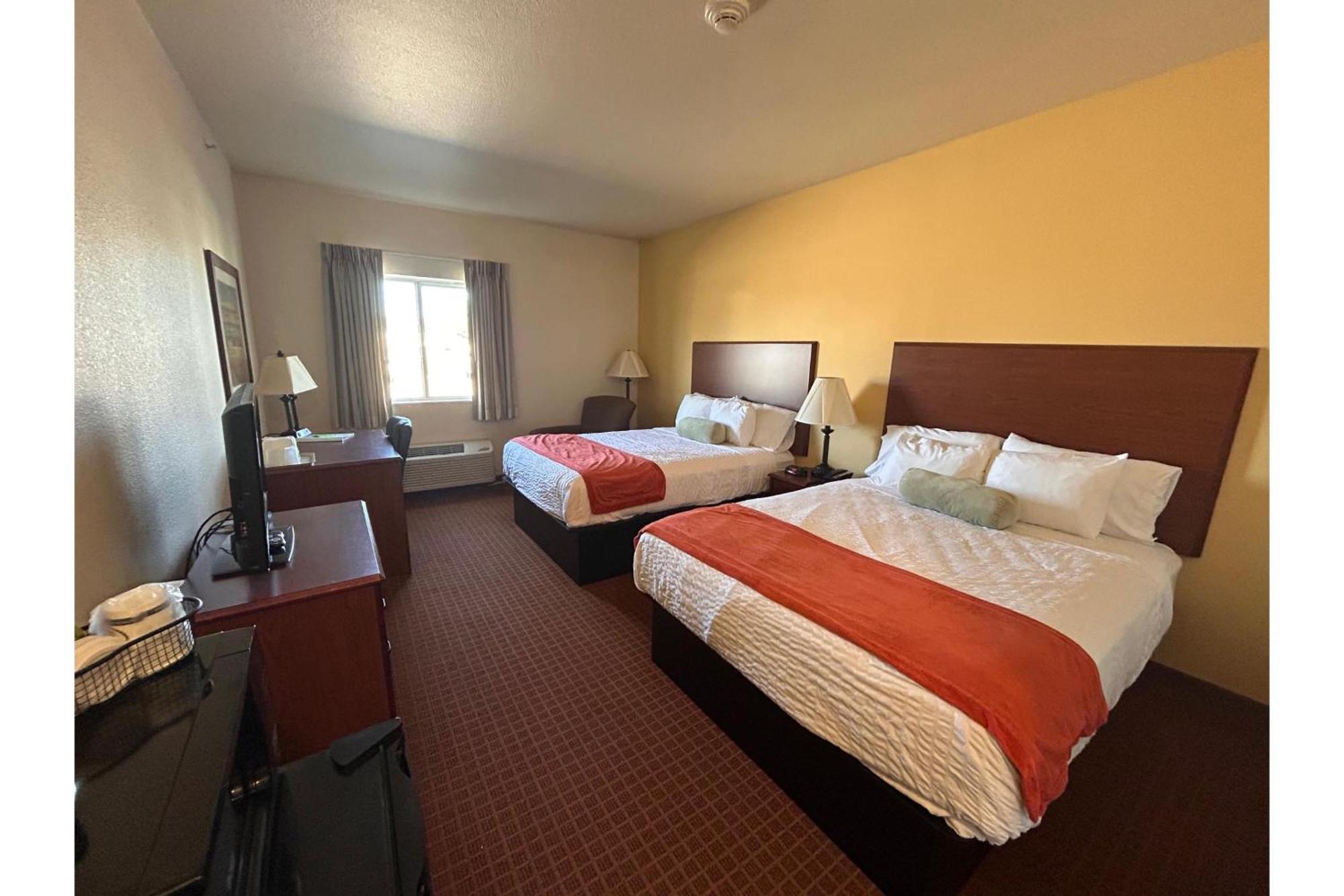 Park View Inn & Suites Hoisington Near Great Bend Luaran gambar