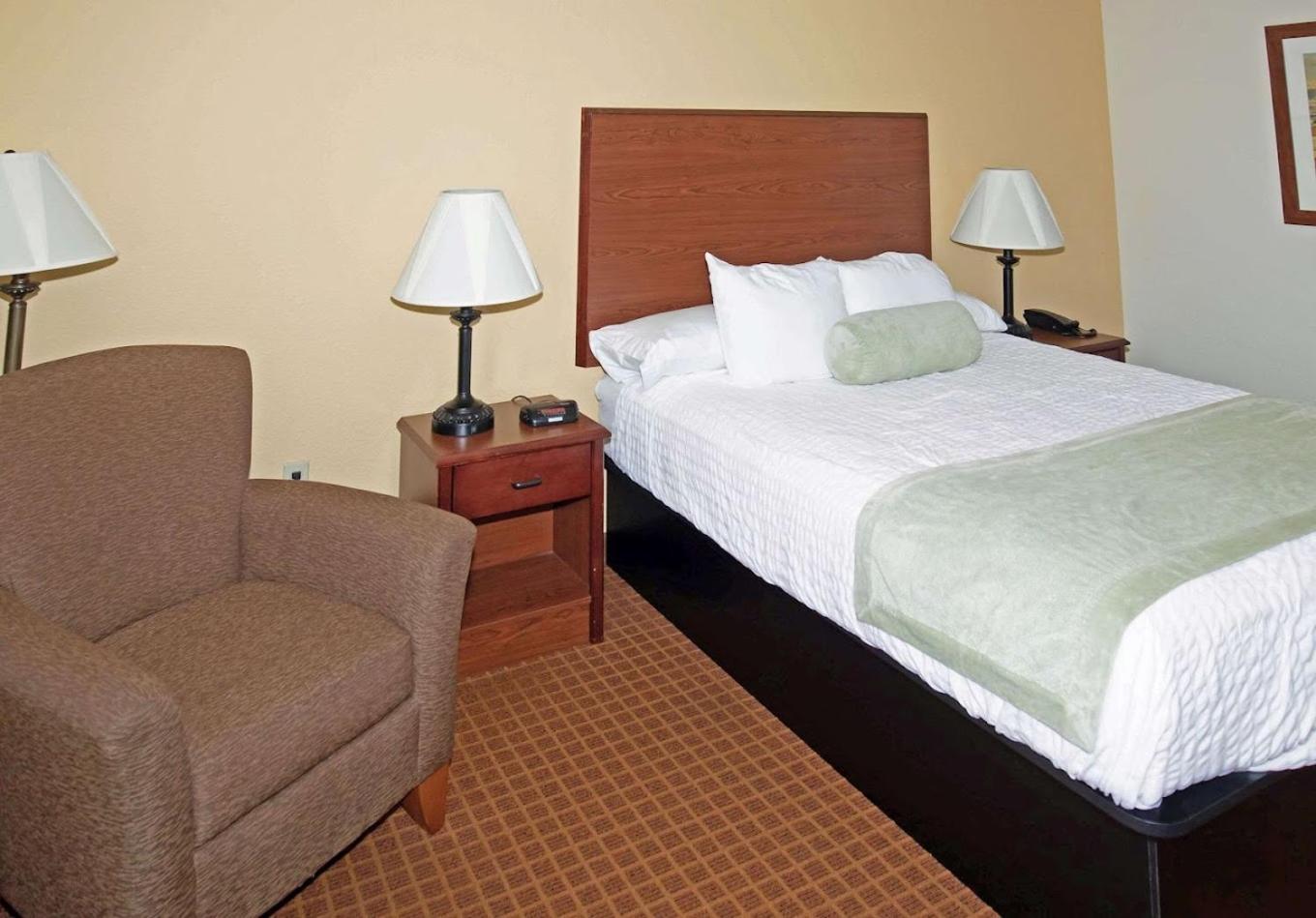 Park View Inn & Suites Hoisington Near Great Bend Luaran gambar