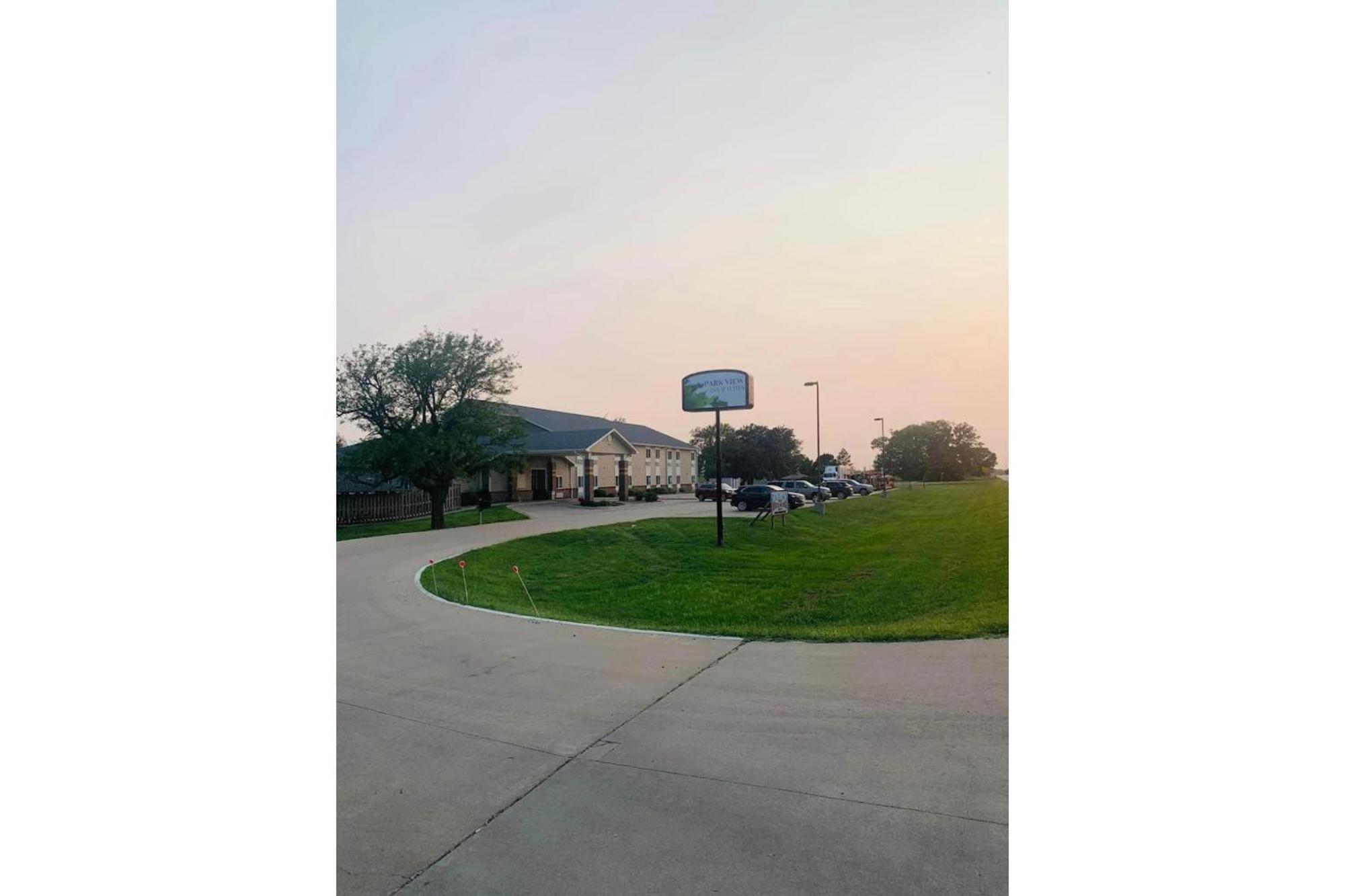 Park View Inn & Suites Hoisington Near Great Bend Luaran gambar