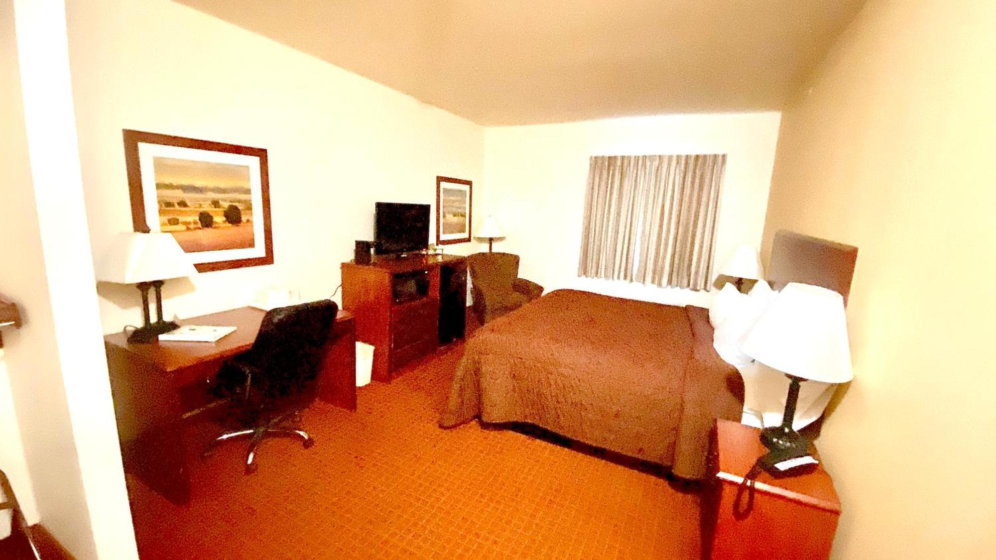 Park View Inn & Suites Hoisington Near Great Bend Luaran gambar