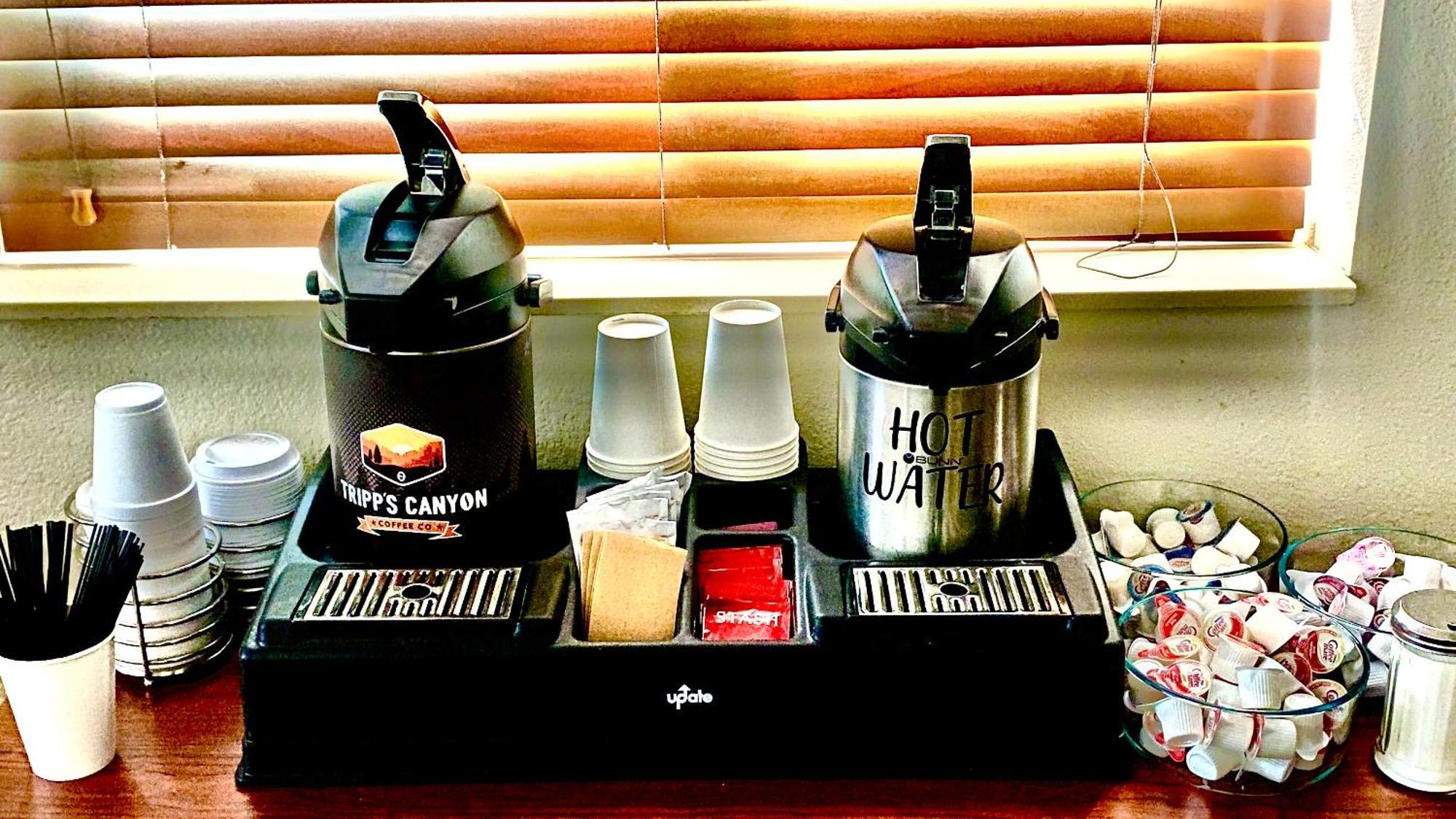 Park View Inn & Suites Hoisington Near Great Bend Luaran gambar